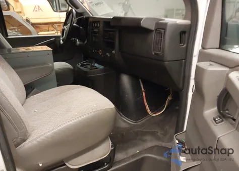 2018 Chevrolet Express 2500 Work Van from USA, damaged, VIN 1GCWGBFG7J1199565